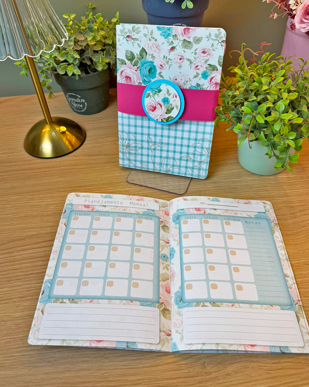 Planner aberto mostrando páginas internas